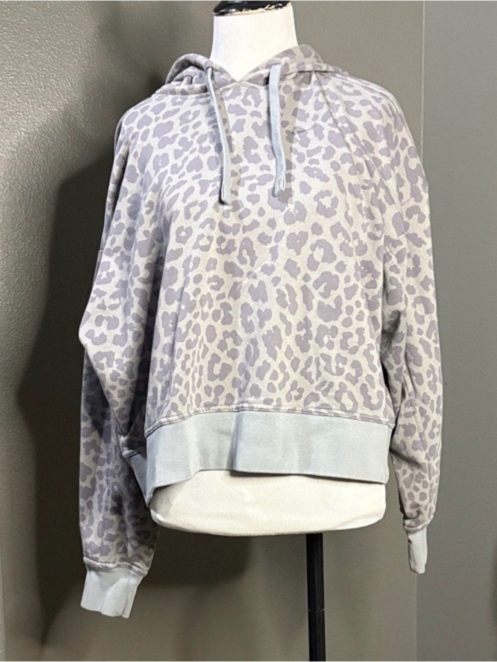 Nike Light Gray Leopard Print Hoodie
